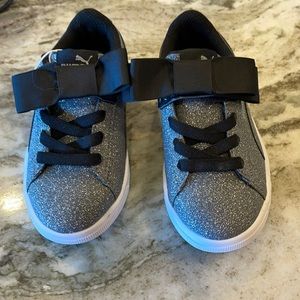 Brand new girls Puma tennis shoe.  US11
